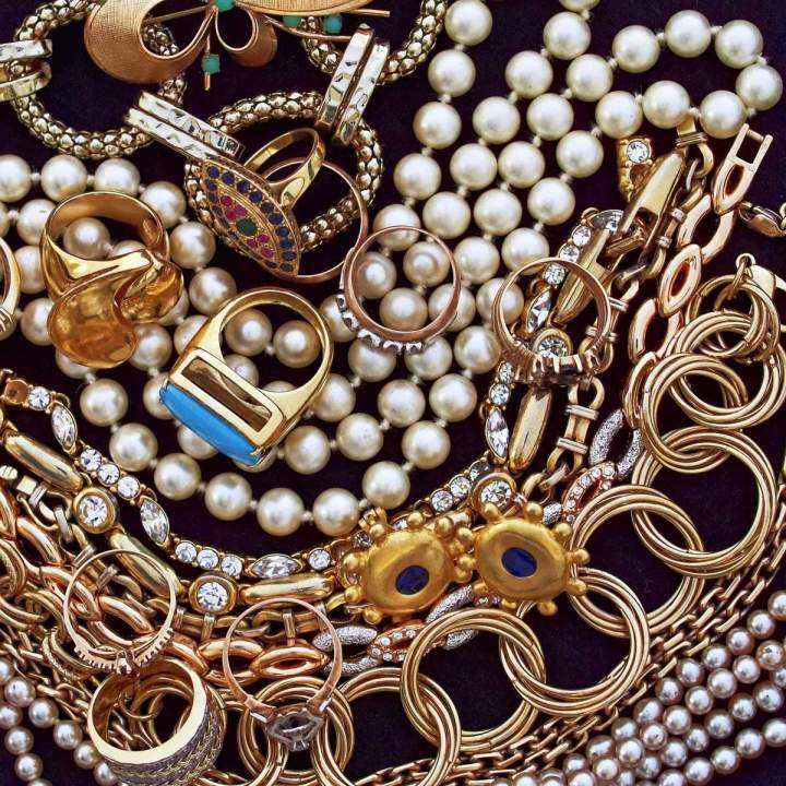 Trouvez le bijou parfait pour chaque occasion.